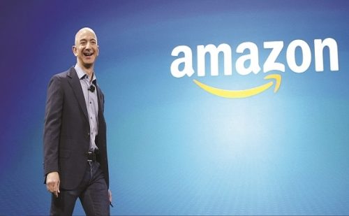 tuvanthuanthanh_amazon_hau_jeff_bezos-e1626021360989.jpg